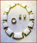 Schmuck-Set mit Gold